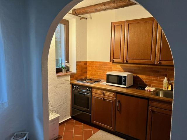 Caslano: 2.5 Zi-Dachwohnung Im Rustikalen-Modernen Stil Esterno foto
